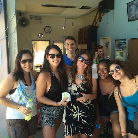 Asia Backpackers Паттайя Экстерьер фото